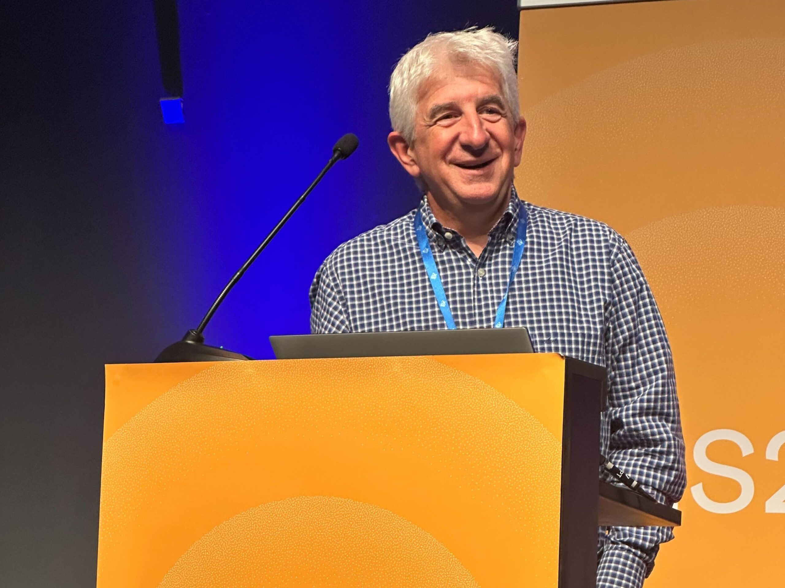 IMG_1466 ELIAS@AIinScience_2